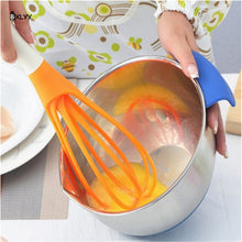 Load image into Gallery viewer, 1pc Kitchen Cooking Food Clip Silicone Salad Service Kitchen