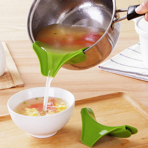 Creative Kitchen Accessories Silicone Funnel Cooking Tools Kitchen Gadgets Pot Pan Cusine Kitchen Utensils To Spills Deflector